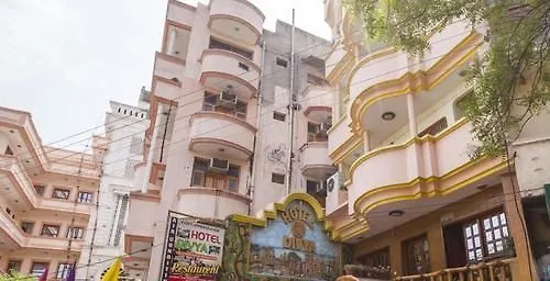 Hotel Divya Varanasi 2*,  India