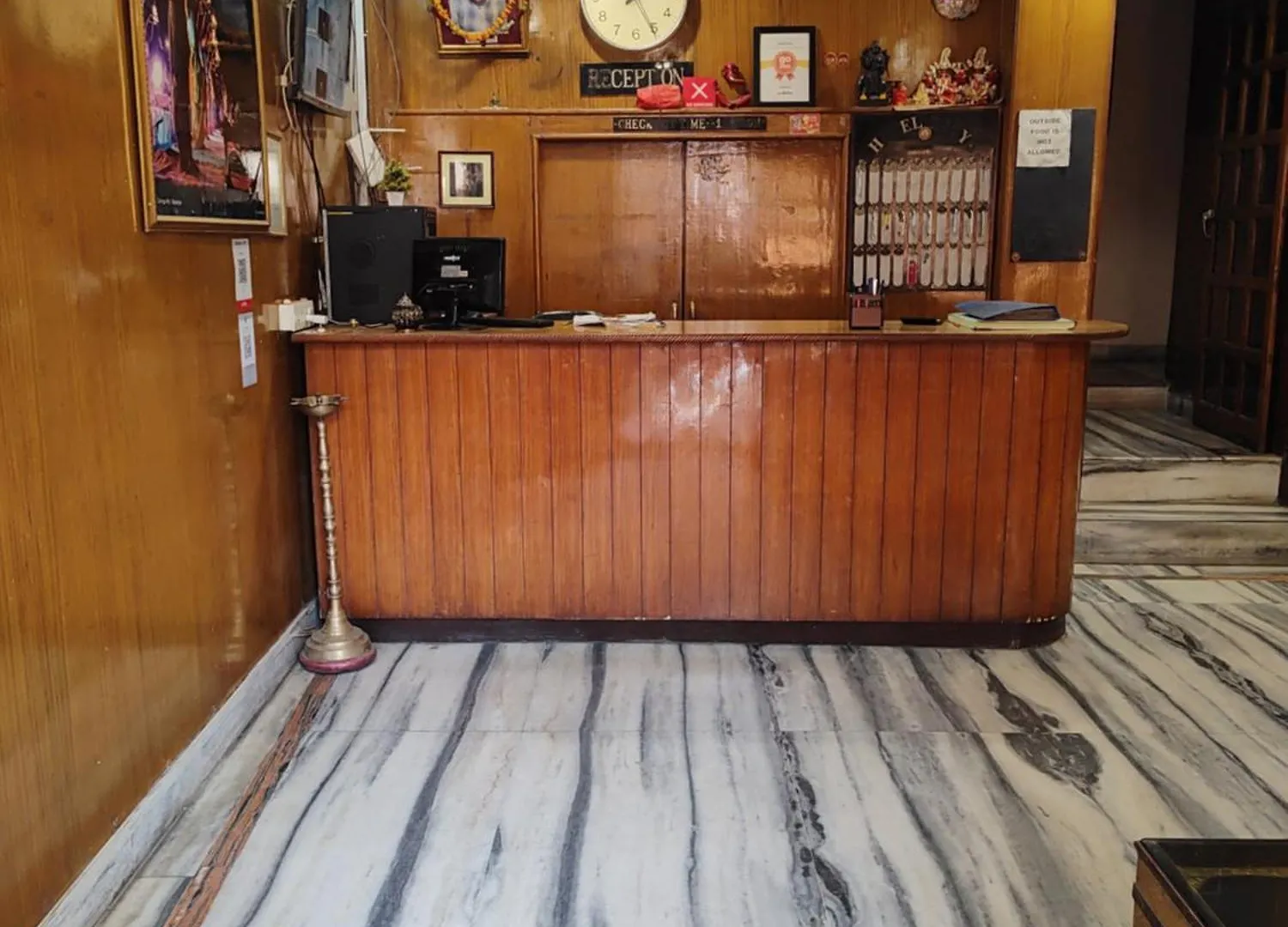 Hotel Divya Varanasi